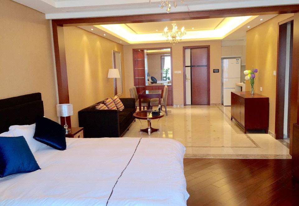 Crystal Blue Bay Apartment Hotel Hotel Overview