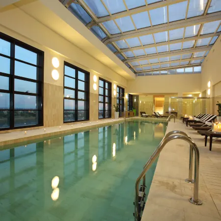 Starhotels Grand Milan