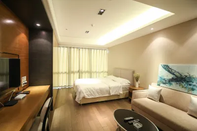 青島栩露海景度假公寓（火車站棧橋店） 膠海關舊址附近的飯店