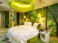 湘阴县文华和一大酒店 - 绿色森林主题圆床房