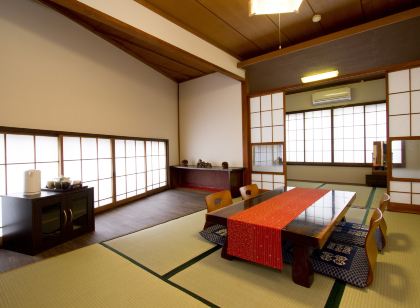 ゲストハウス富士乃蔵