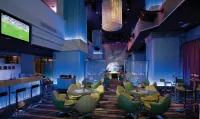 Regal Riverside Hotel - bar