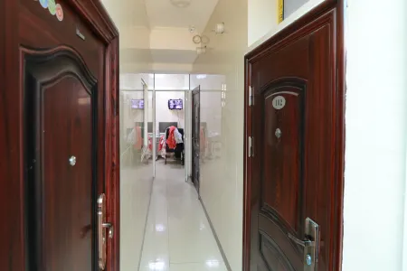 Maomao Apartment Отели рядом с достопримечательностью «Xuanwu Lake Scenic Area»