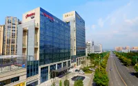 Hampton by Hilton Suining Hedong New District Hotel in zona Chuanshan Gymnasium