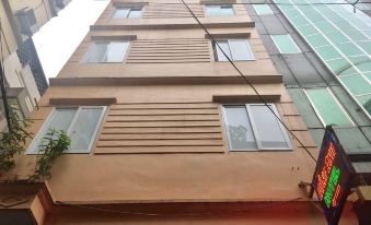 Hong Anh Hotel - Lang Ha