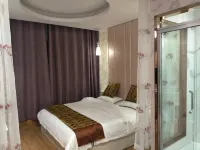Linquan Golden Harbor City Boutique Hotel