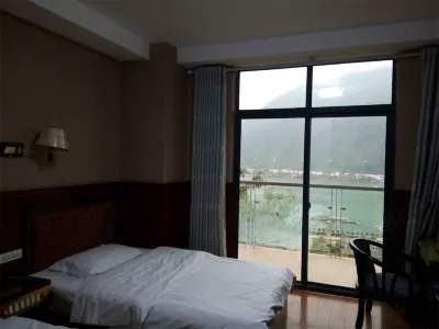 Wushan Zhihao Business Hotel Hotels in der Nähe von Shennv Stream