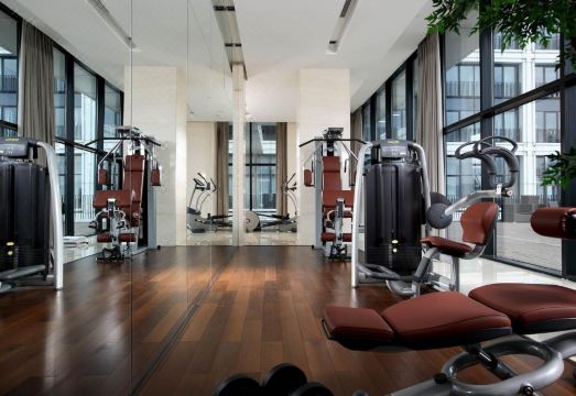 하워드 존슨 파크랜드 호텔