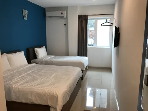 Brezza Hotel Sitiawan - 2-Star