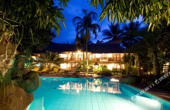 杜馬格特亞特蘭蒂斯潛水度假酒店