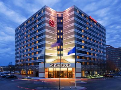 Sheraton Suites Chicago O'Hare
