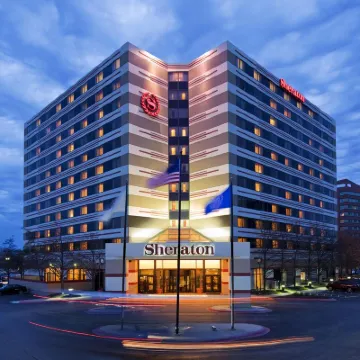 Sheraton Suites Chicago O'Hare Hotels near The Ballpark at Rosemont
