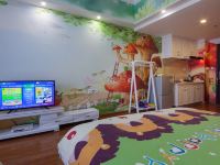广州竹蜻蜓服务公寓 - 欢乐蘑菇双床间