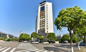 Zhoushan Tianyue Hotel