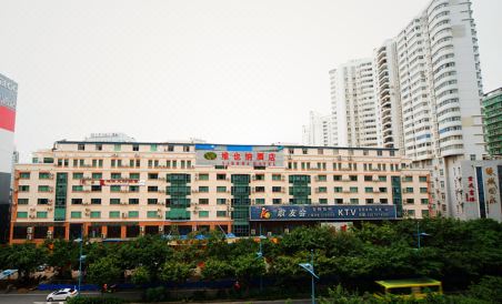 Vienna Hotel (Nanning Changhu Road Dongge Metro Station) - Housity