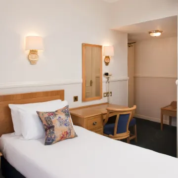 Berjaya Eden Park London Hotel Hotels near Hyde Park