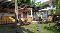 Rumah Roso Homestay Hotels in Kraton