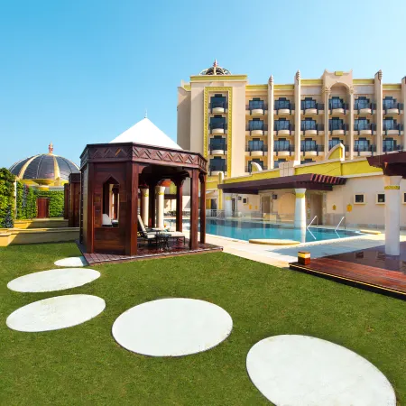 Legend Palace Hotel
