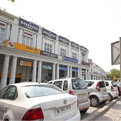 Hotel Bright Các khách sạn gần Cầu Shivaji
