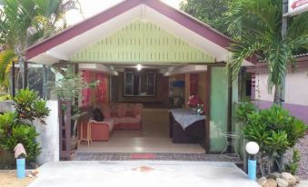 Sumran Sook Resort