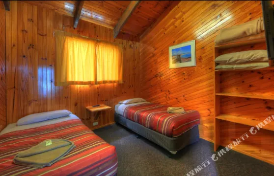 R＆W 努薩假日 -  4 ＇The Breakers  31黑斯廷斯街