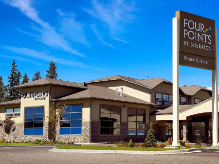 Prestige Prince George Lodge Отели рядом с достопримечательностью «Lil Hoppers Play Cafe»