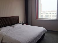 梅河口嘉年华宾馆 - 大床房