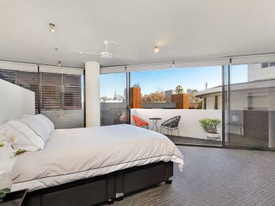 Darlinghurst Fully Self Contained Modern 1 Bed Apartment (207Brk)