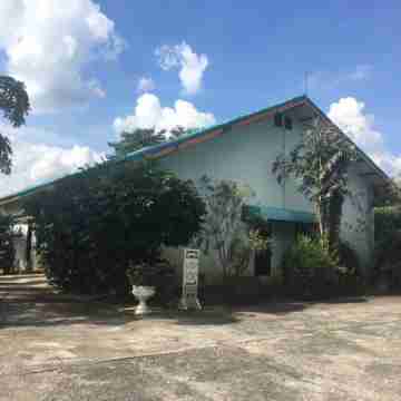 โรงแรม 7 เดย์ รีสอร์ท Hotel Exterior