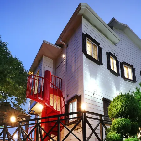 Boryeong Thirasel Pension
