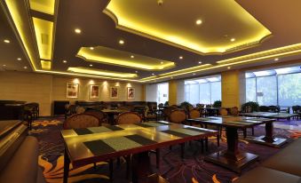 Weisheng Xiangyi Resort (Yunyi Building)
