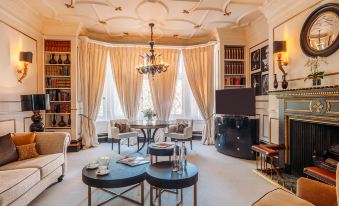 11 Cadogan Gardens, The Apartments, and The Chelsea Townhouse by Iconic Luxury Hotels