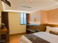 广州V酒店北京路步行街店 - 城景高级大床房