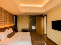 广州V酒店北京路步行街店 - 城景豪华大床房