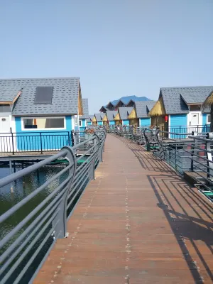 Laoting Warm Villa
