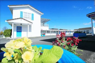 Golden Glow Motel Hotels in Victoria