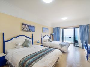 Blue Sea Holiday Apartment (Yangjiang ＇Island Poly Silver Beach Shop)