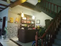Jixi Baobao Inn - Losmen