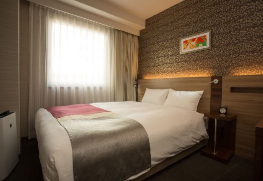 신사이바시 그랜드 호텔 오사카 외관 또는 로비