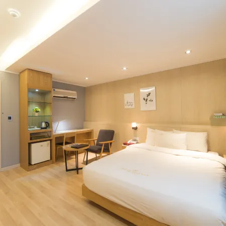 Reborn Suwon Silkroad Hotel