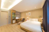 Reborn Suwon Silkroad Hotel Các khách sạn gần Ajou University