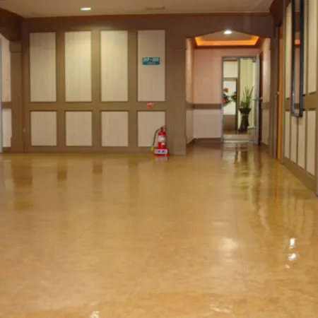 Silla Youth Hostel Gyeongju Отели рядом с достопримечательностью «Храм Голгулса»
