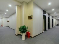 怡莱酒店(郑州火车东站店) - 公共区域