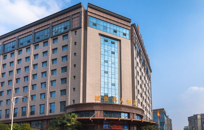 Celebrity City Hotel
