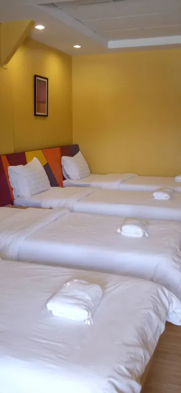 ห้องพักสำหรับสี่ท่านพร้อมห้องน้ำส่วนตัว