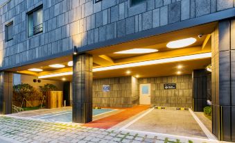 H Avenue Hotel Idae Shinchon