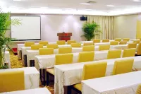 Meilun Jinyue Hotel (Xiamen Zhongshan Road Wenzao Subway Station) - Business