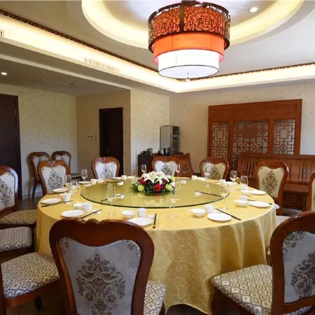 Longguizhai Waterfall Hotel