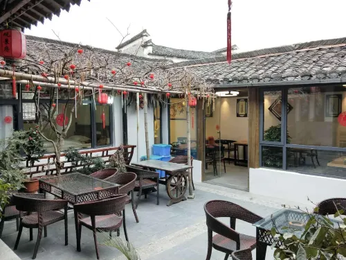 星辰雅苑客棧（宏村南湖店） - 旅館
