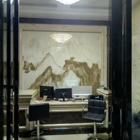 Feilong Hotel